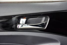 2015款现代索纳塔八经典