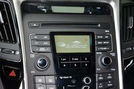 2015款现代索纳塔八经典