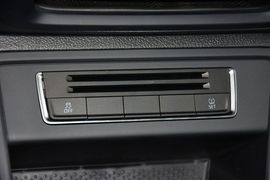 2015款大众途观2.0TSI手自一体四驱豪华版