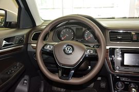 2015款大众朗逸230TSI