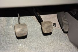 2014款东风郑州日产帅客1.5L手动舒适型