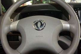 2014款东风郑州日产帅客1.5L手动舒适型