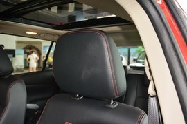 2015款铃木锋驭1.4T自动型