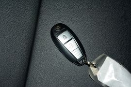 2015款铃木锋驭1.4T自动型
