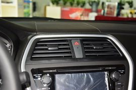 2015款铃木锋驭1.4T自动型