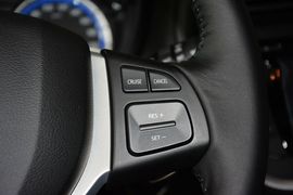 2015款铃木锋驭1.4T自动型