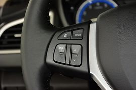 2015款铃木锋驭1.4T自动型