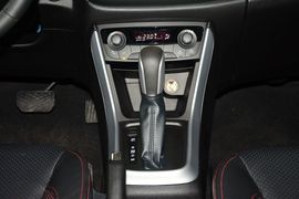 2015款铃木锋驭1.4T自动型