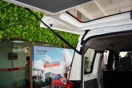 2014款东风郑州日产帅客1.5L手动标准型5座