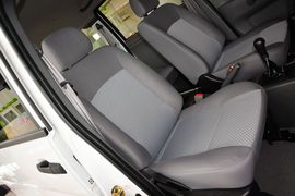 2014款东风郑州日产帅客1.5L手动标准型5座