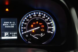 2015款丰田汉兰达2.0T