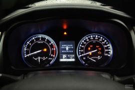 2015款丰田汉兰达2.0T