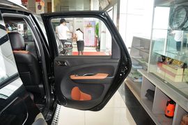 2015款东风风行景逸X5
