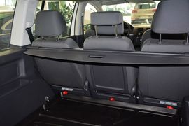 2015款大众途安1.4T手动风尚版5座