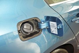 2015款大众速腾1.6L手自一体舒适型