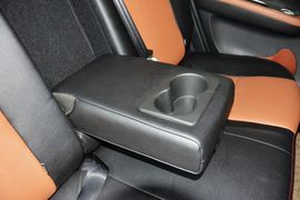 2015款东风风行景逸X5