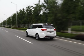 2015款进口起亚全新嘉华外出试驾