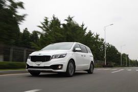 2015款进口起亚全新嘉华外出试驾