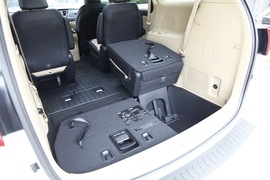 2015款进口起亚全新嘉华外出试驾