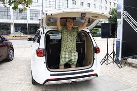 2015款进口起亚全新嘉华外出试驾