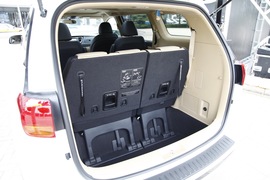 2015款进口起亚全新嘉华外出试驾