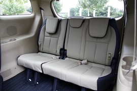 2015款进口起亚全新嘉华外出试驾