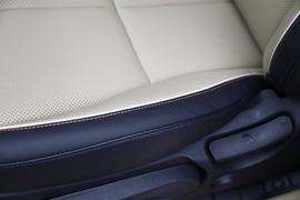 2015款进口起亚全新嘉华外出试驾