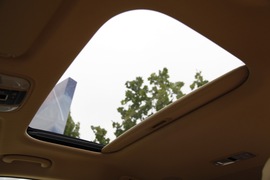 2015款进口起亚全新嘉华外出试驾