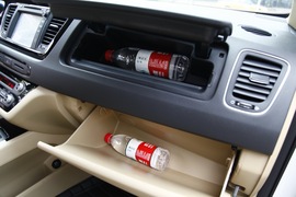 2015款进口起亚全新嘉华外出试驾