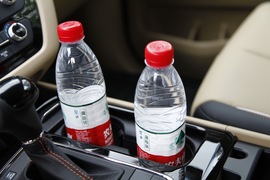 2015款进口起亚全新嘉华外出试驾