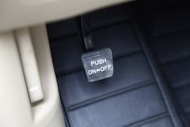 2015款进口起亚全新嘉华外出试驾