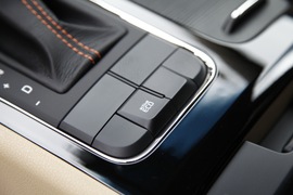 2015款进口起亚全新嘉华外出试驾