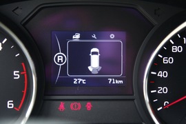 2015款进口起亚全新嘉华外出试驾