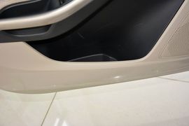 2015款福特福克斯三厢1.5L