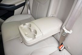 2015款福特福克斯三厢1.5L