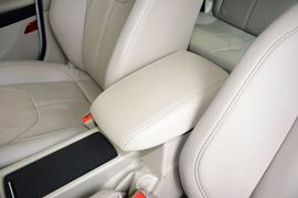 2015款福特福克斯三厢1.5L