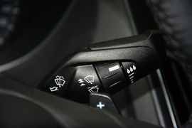 2015款福特福克斯三厢1.5L