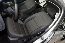 2015款大众高尔夫1.4TSI手动舒适型