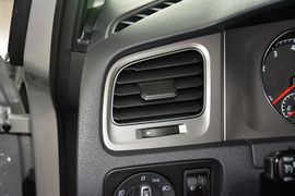 2015款大众高尔夫1.4TSI手动舒适型