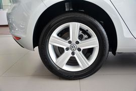 2015款大众高尔夫1.4TSI手动舒适型