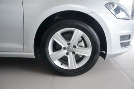 2015款大众高尔夫1.4TSI手动舒适型