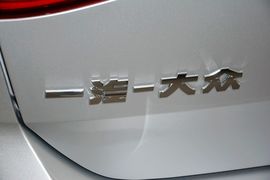 2015款大众高尔夫1.4TSI手动舒适型