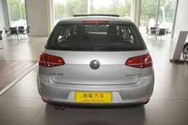 2015款大众高尔夫1.4TSI手动舒适型