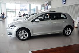 2015款大众高尔夫1.4TSI手动舒适型