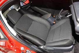 2014款丰田卡罗拉1.6L
