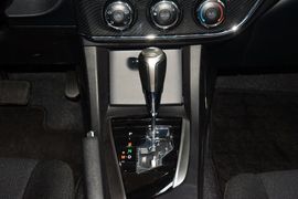 2014款丰田卡罗拉1.6L