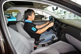 2015款斯柯达明锐1.4T