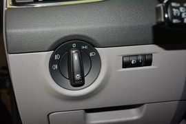 2015款斯柯达明锐1.4T