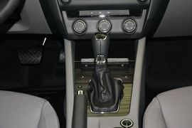 2015款斯柯达明锐1.4T