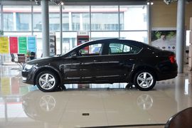 2015款斯柯达明锐1.4T